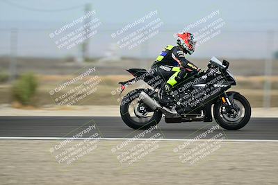 media/Apr-18-2025-TrackDaz (Fri) [[45f5874c44]]/C Group/Session 1 (Turn 7)/